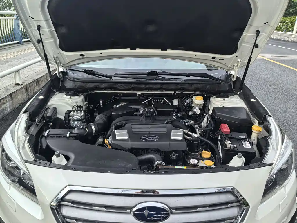 Subaru Outback 2015 — фото 10