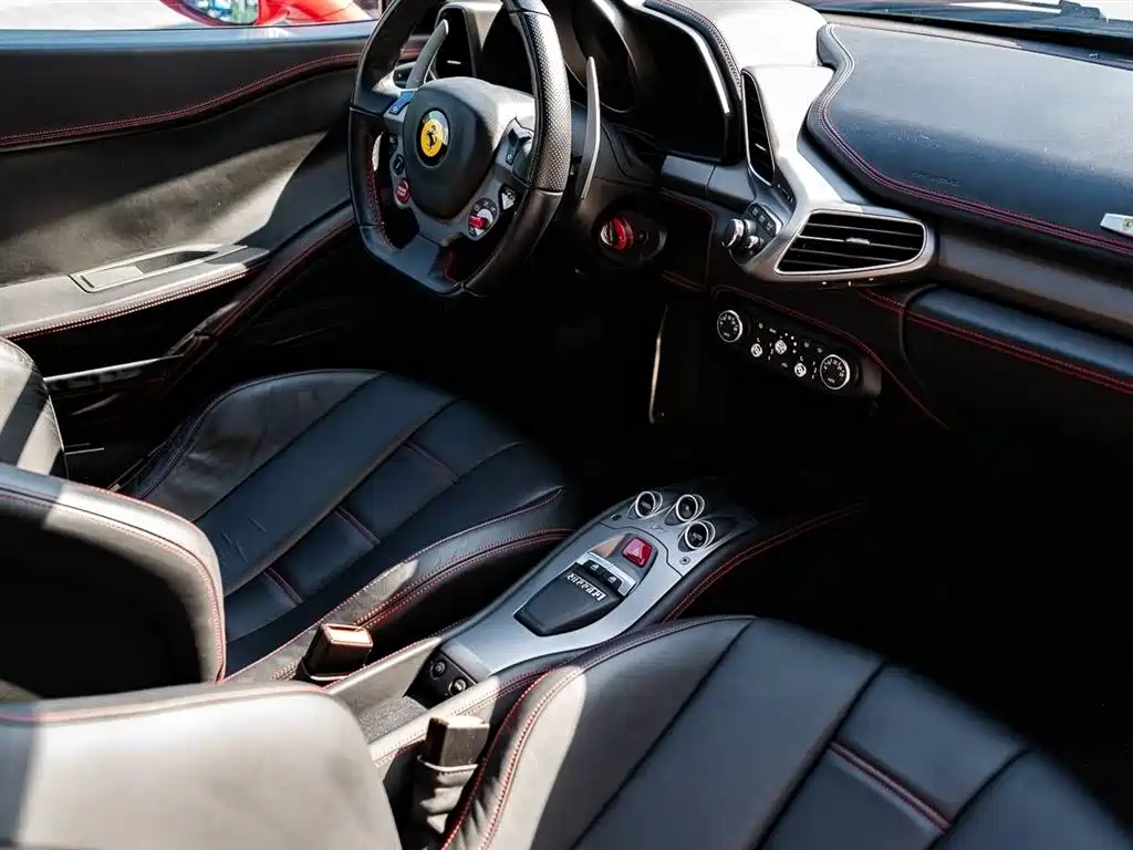 Ferrari 458 2011 — фото 5