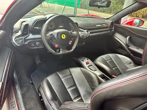 Ferrari 458 2011