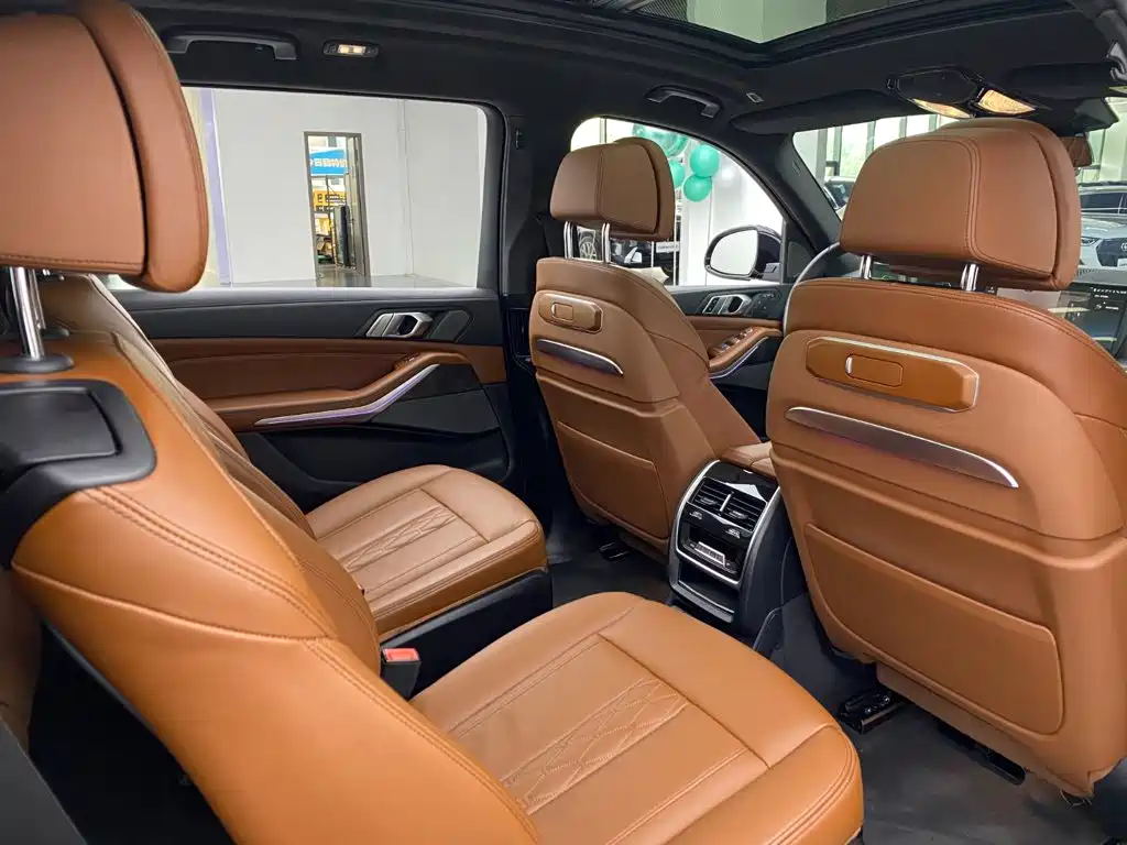 BMW X7 2023 — фото 11
