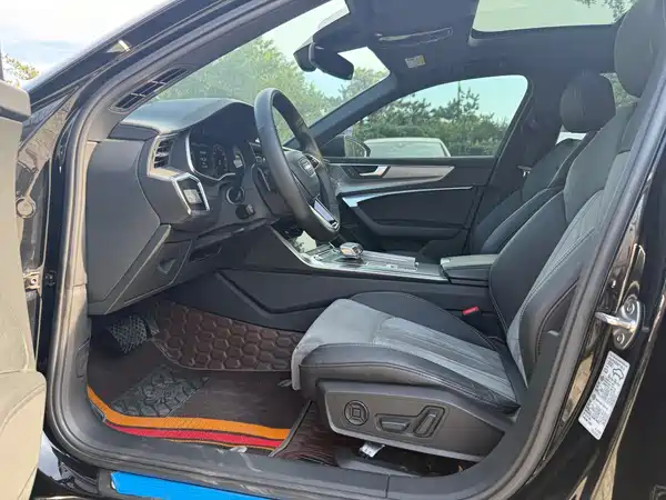 Audi A6L 2021