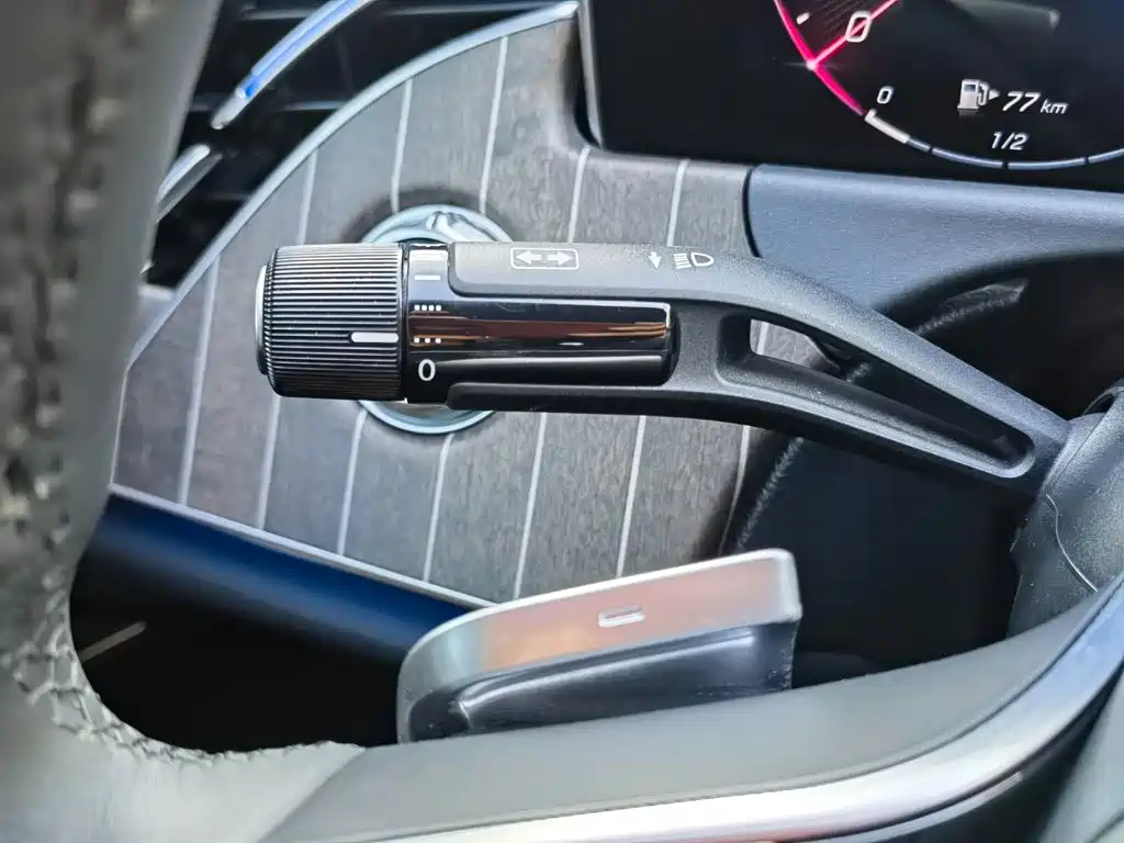 Mercedes-Benz E-Class 2025 — фото 34