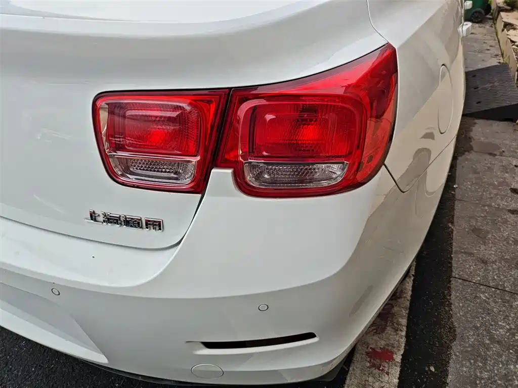 Chevrolet Malibu 2015 — фото 8