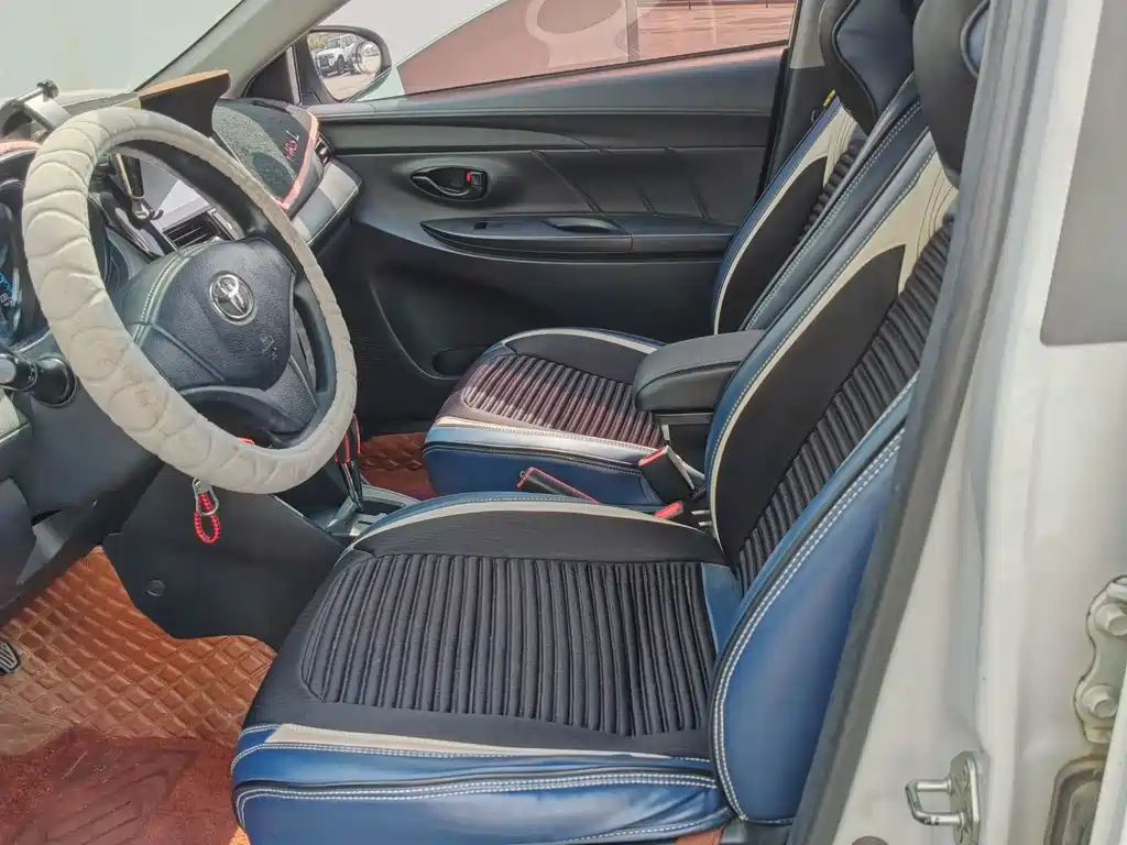 Toyota Yaris L 2017