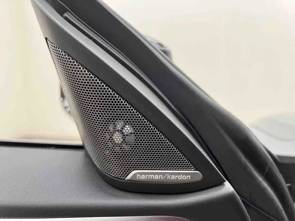 BMW 4 Series 2025 — фото 8