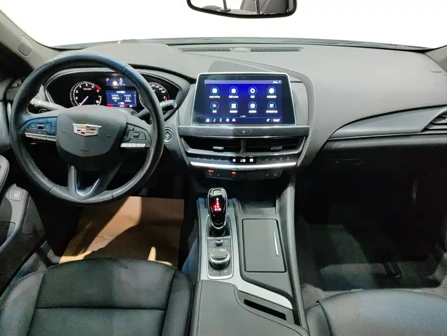 Cadillac CT5 2023 — фото 12