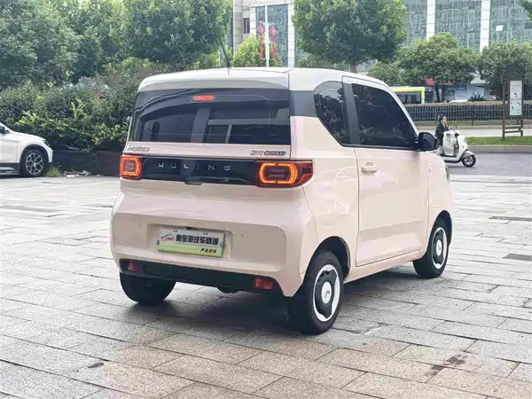 Wuling Hongguang MINIEV 2022
