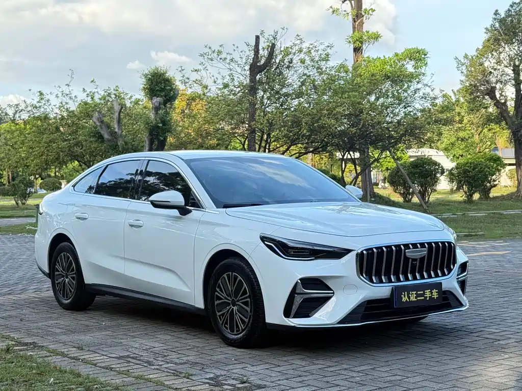 Geely Emgrand 2026