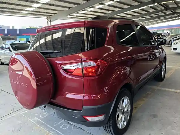 Ford EcoSport 2015
