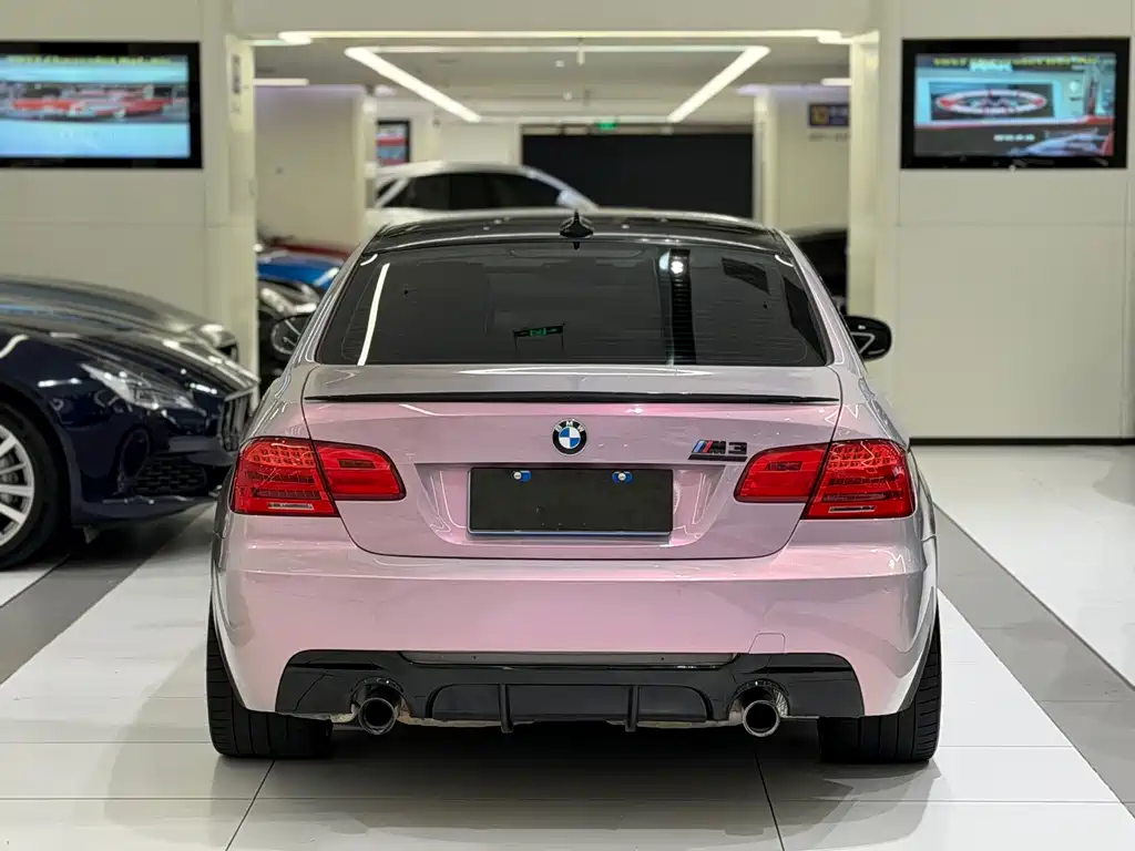 BMW 3 Series 2011