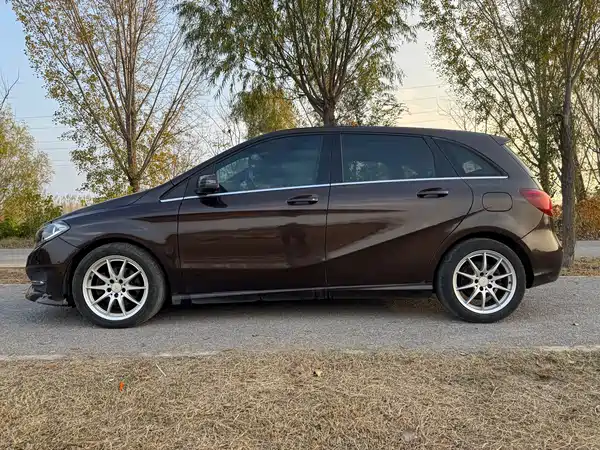 Mercedes-Benz B-Class 2015