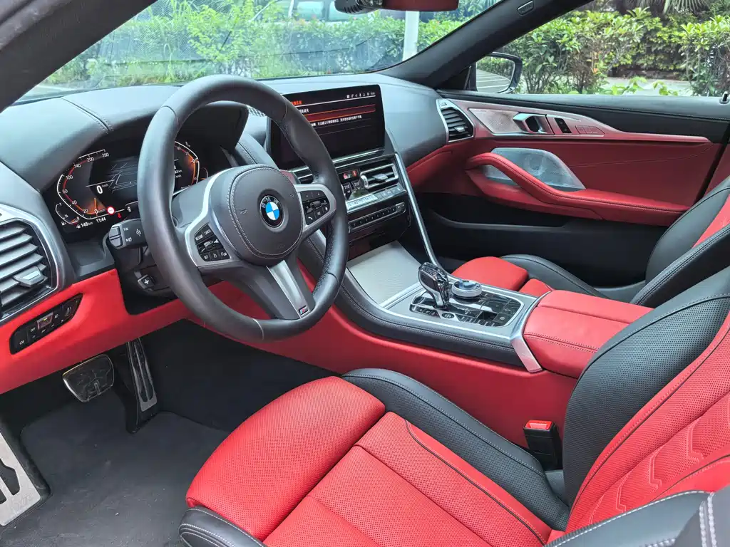 BMW 8 Series 2023