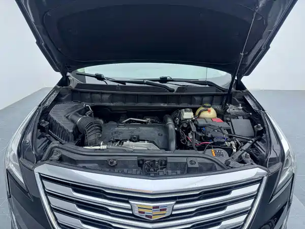 Cadillac XT5 2016