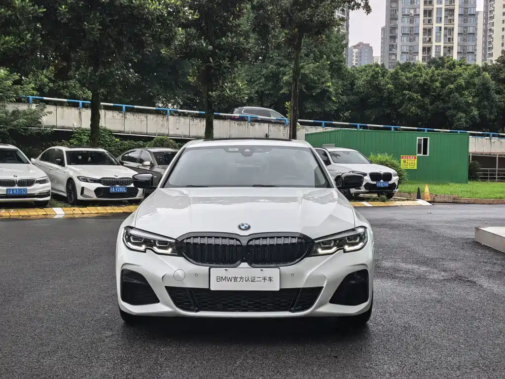 BMW 3 Series 2021