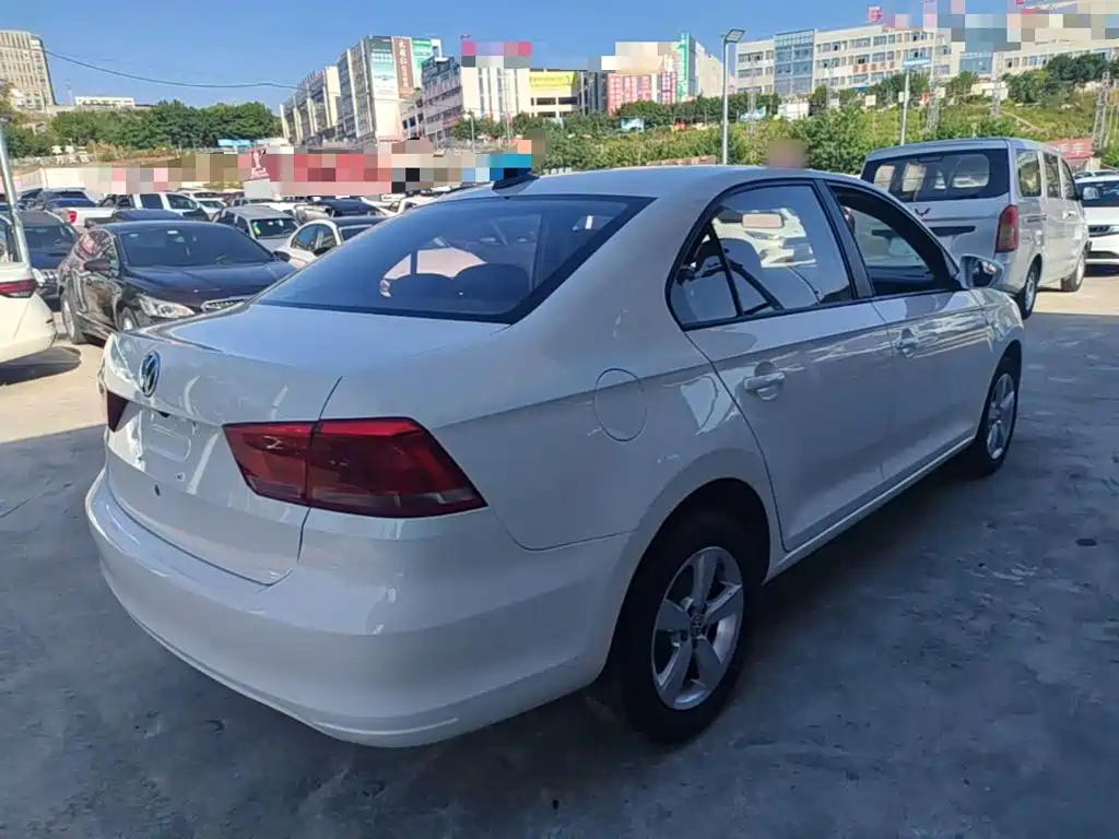 Volkswagen Santana 2016