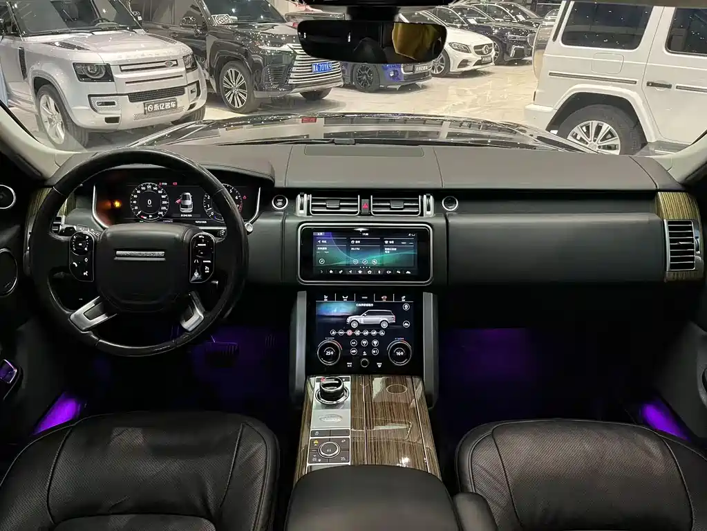 Land Rover Range Rover 2019 — фото 9