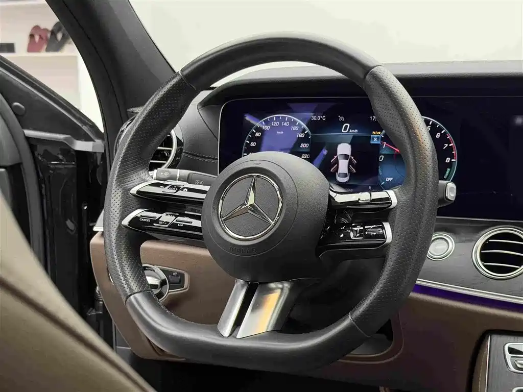 Mercedes-Benz E-Class New Energy 2023 — фото 14
