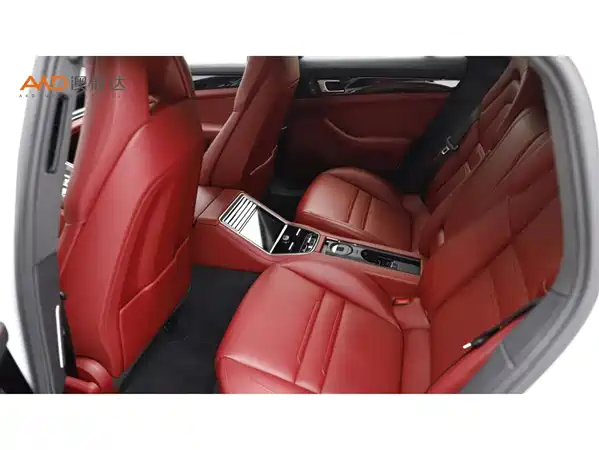 Porsche Panamera 2022