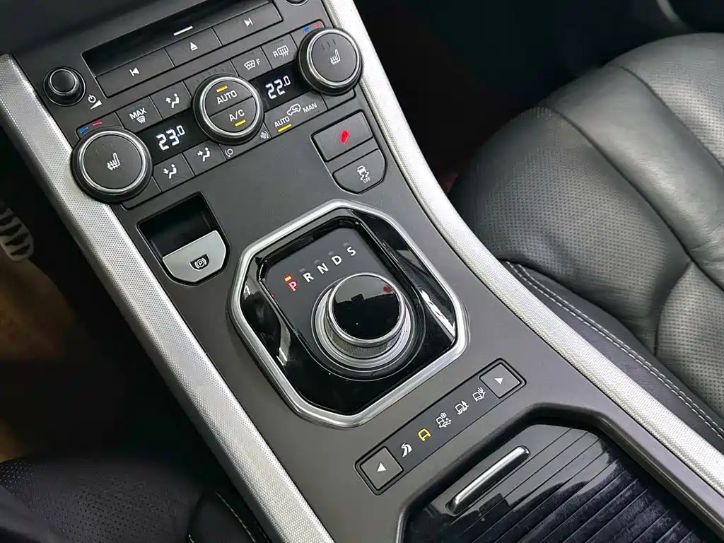 Land Rover Range Rover Evoque 2012 — фото 16