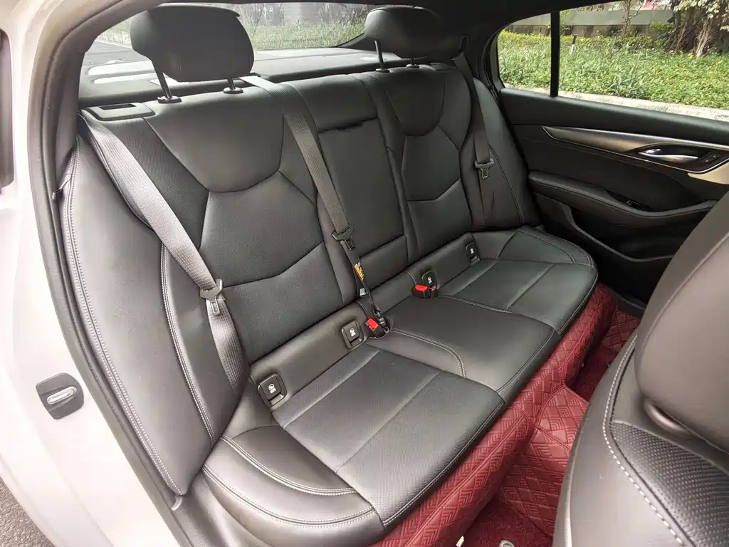 Cadillac CT5 2023 — фото 13