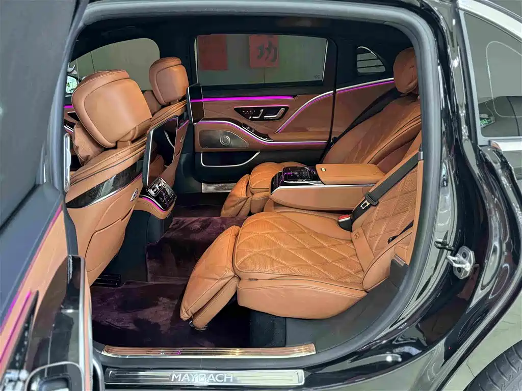 Mercedes-Benz Maybach S-Class 2023 — фото 19