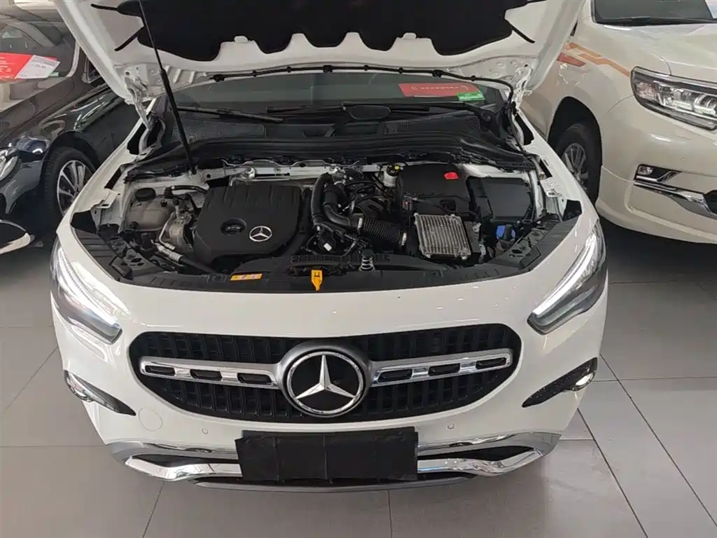 Mercedes-Benz GLA 2025 — фото 16