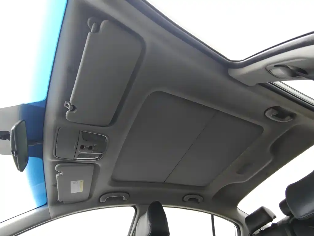 Kia K4 2015 — фото 14