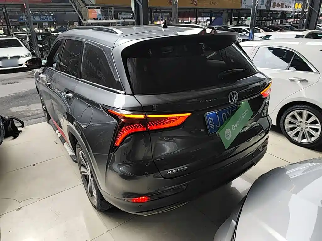 Changan CS75PLUS 2020 — фото 23