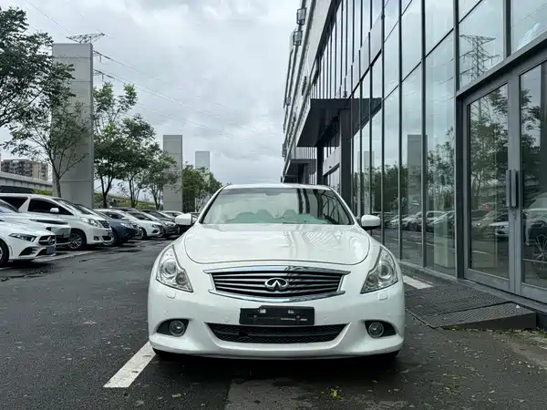 Infiniti G Series 2013