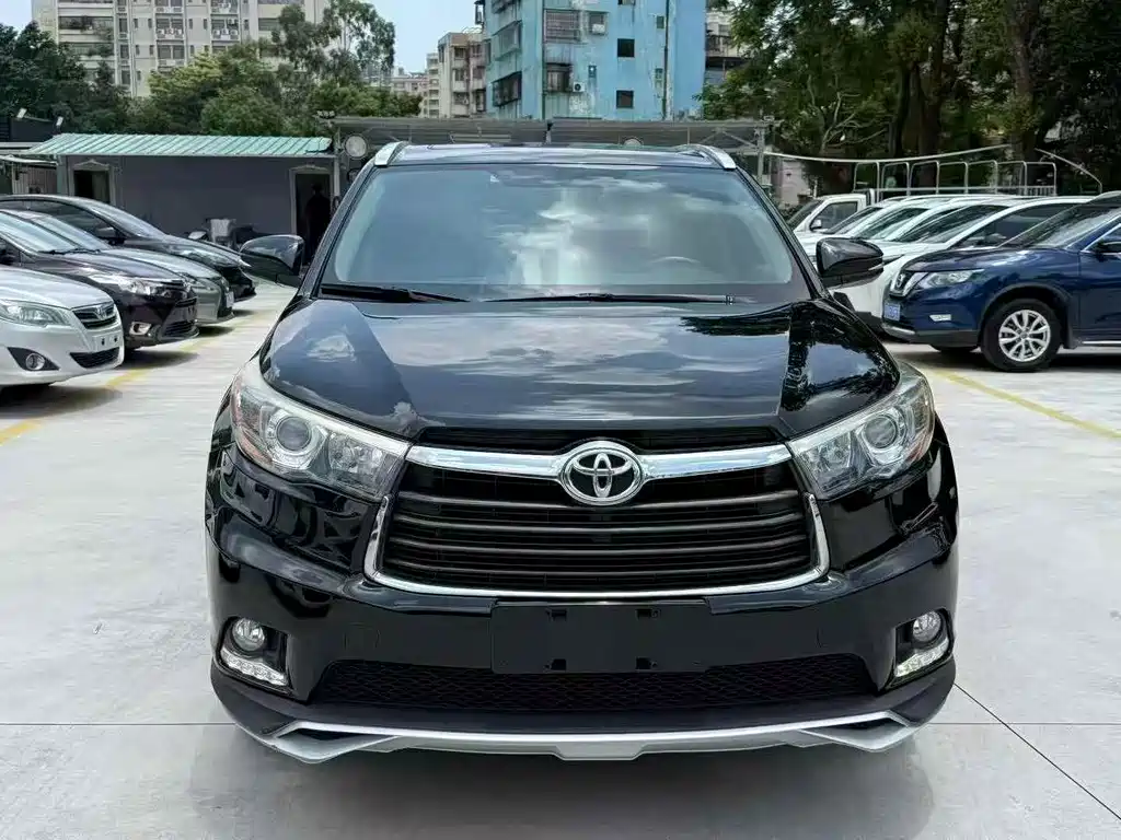 Toyota Highlander 2016 — фото 2