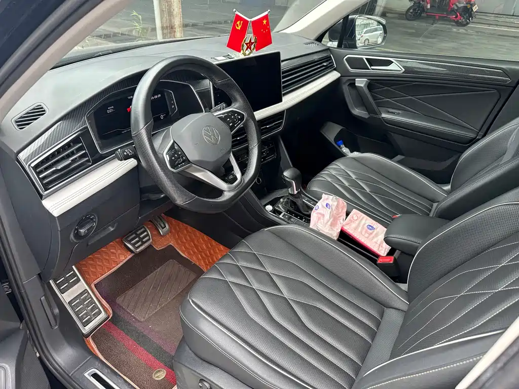 Volkswagen Tiguan L 2023