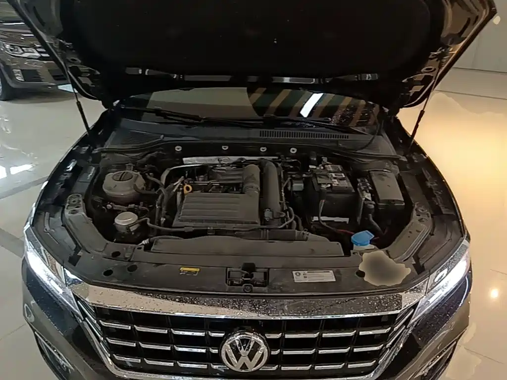 Volkswagen Passat 2019 — фото 20