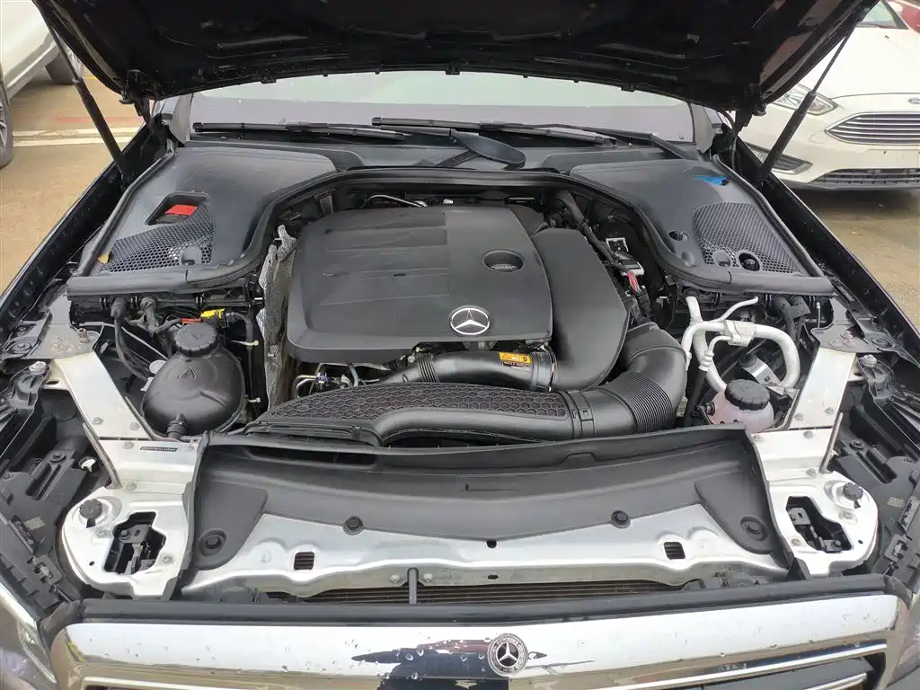 Mercedes-Benz E-Class 2020 — фото 20