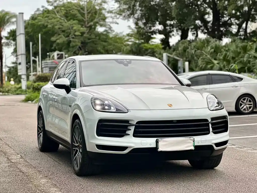 Porsche Cayenne 2023