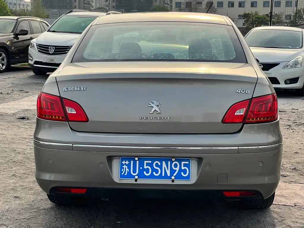 Peugeot 408 2014 — фото 6