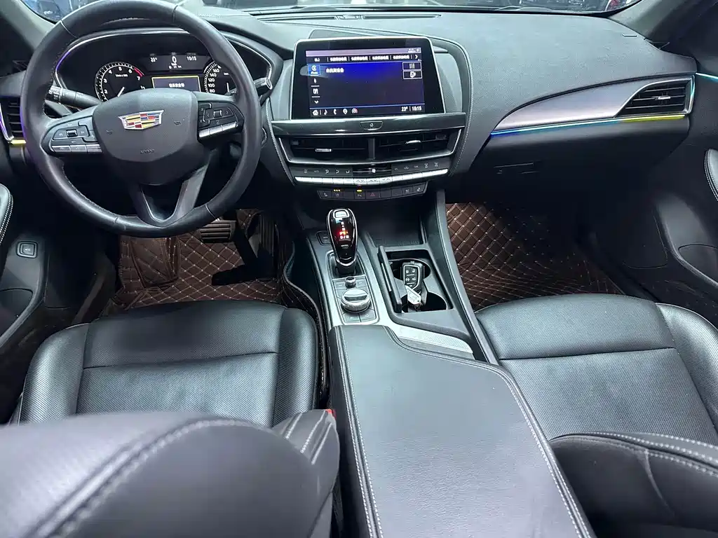 Cadillac CT5 2022 — фото 13