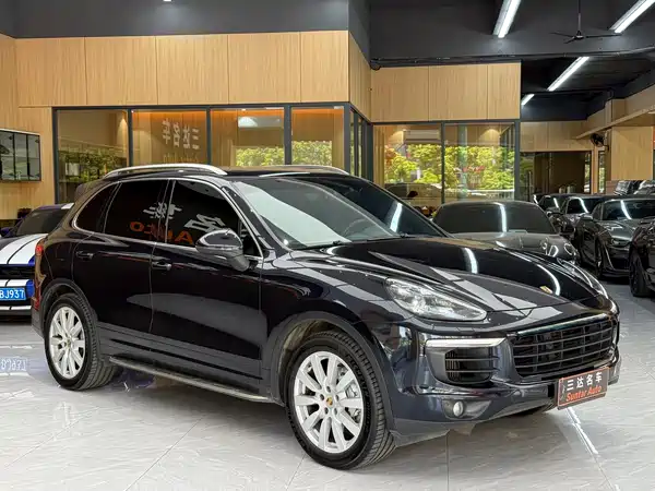 Porsche Cayenne 2015