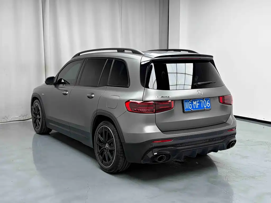 Mercedes-Benz GLB AMG 2024 — фото 9