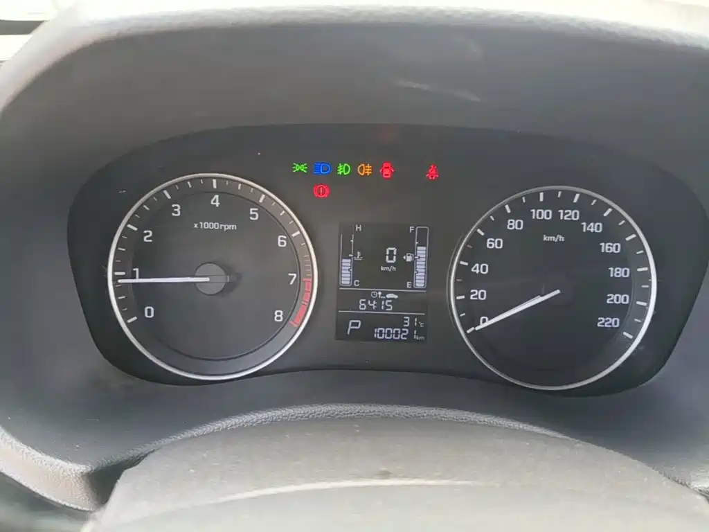 Hyundai ix25 2015 — фото 12