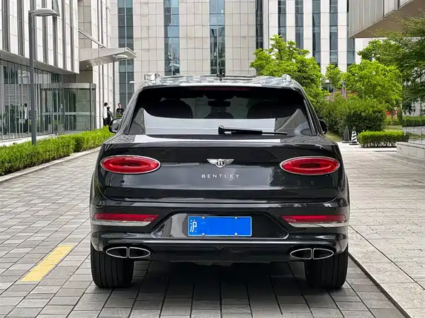 Bentley Bentayga 2021
