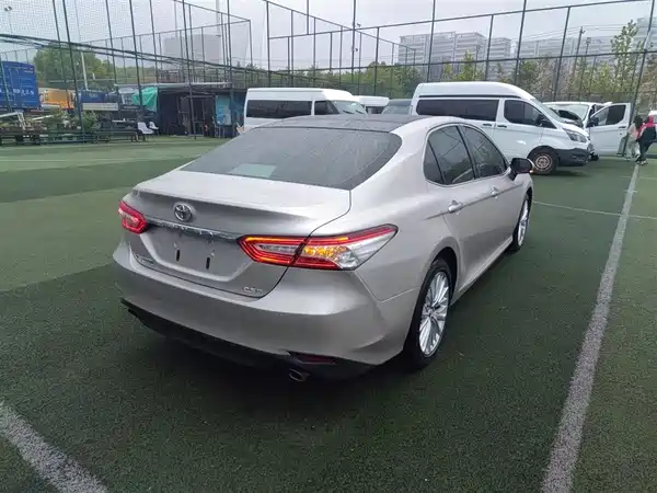 Toyota Camry 2019