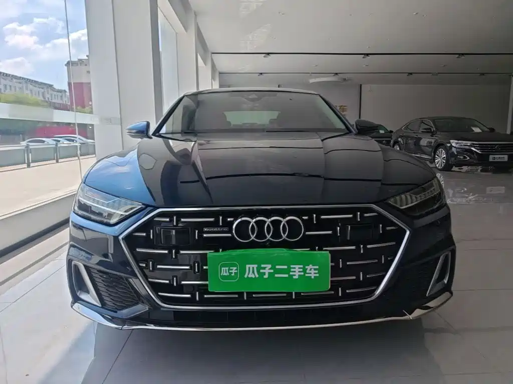 Audi A7L 2024 — фото 3