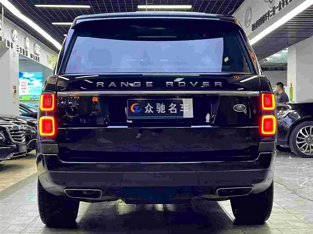 Land Rover Range Rover 2018 — фото 8