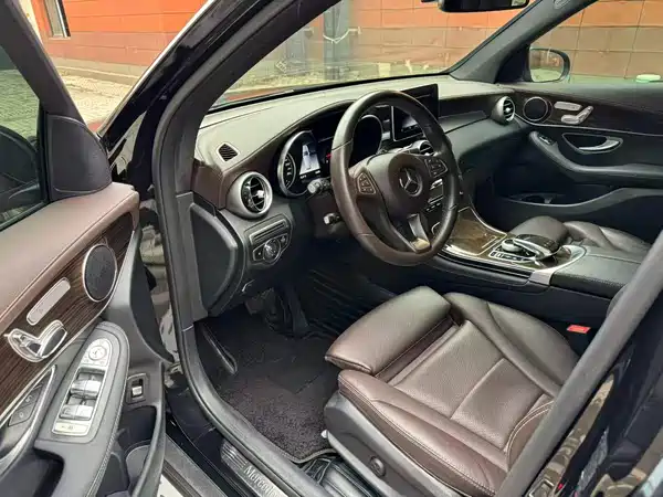 Mercedes-Benz GLC 2018