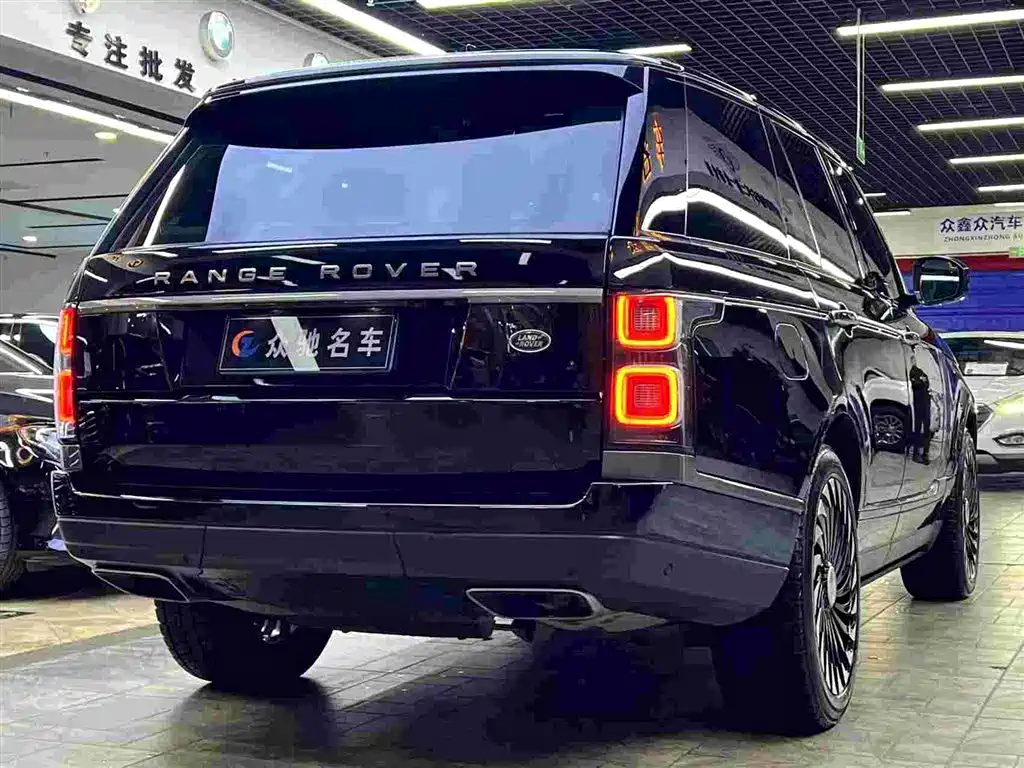 Land Rover Range Rover 2018 — фото 7