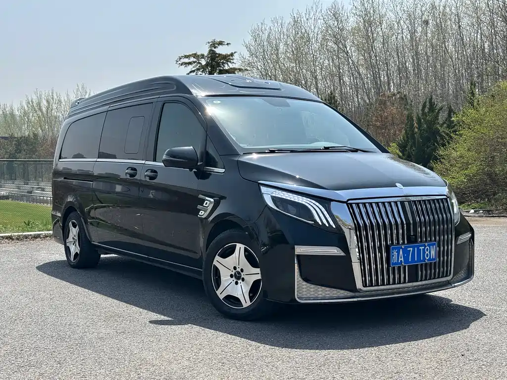 Mercedes-Benz Vito 2023 — фото 3