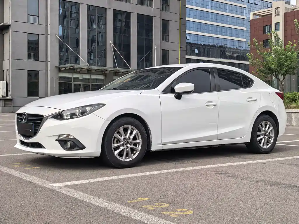 Mazda 3 Axela 2014