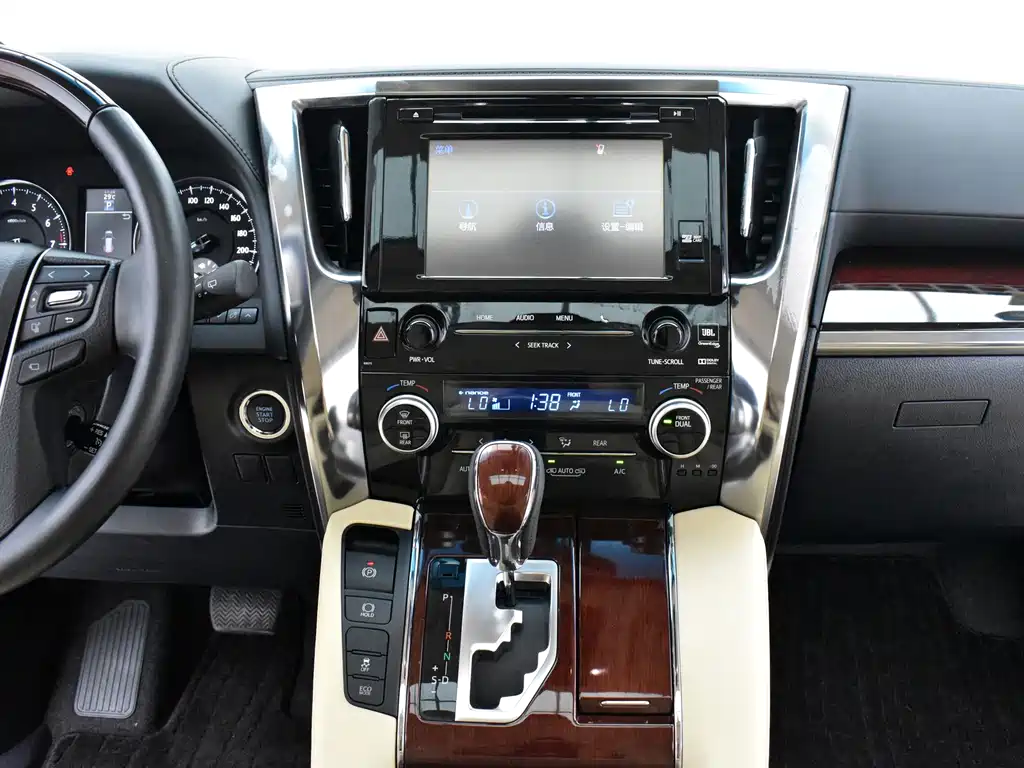 Toyota Alphard 2018 — фото 8