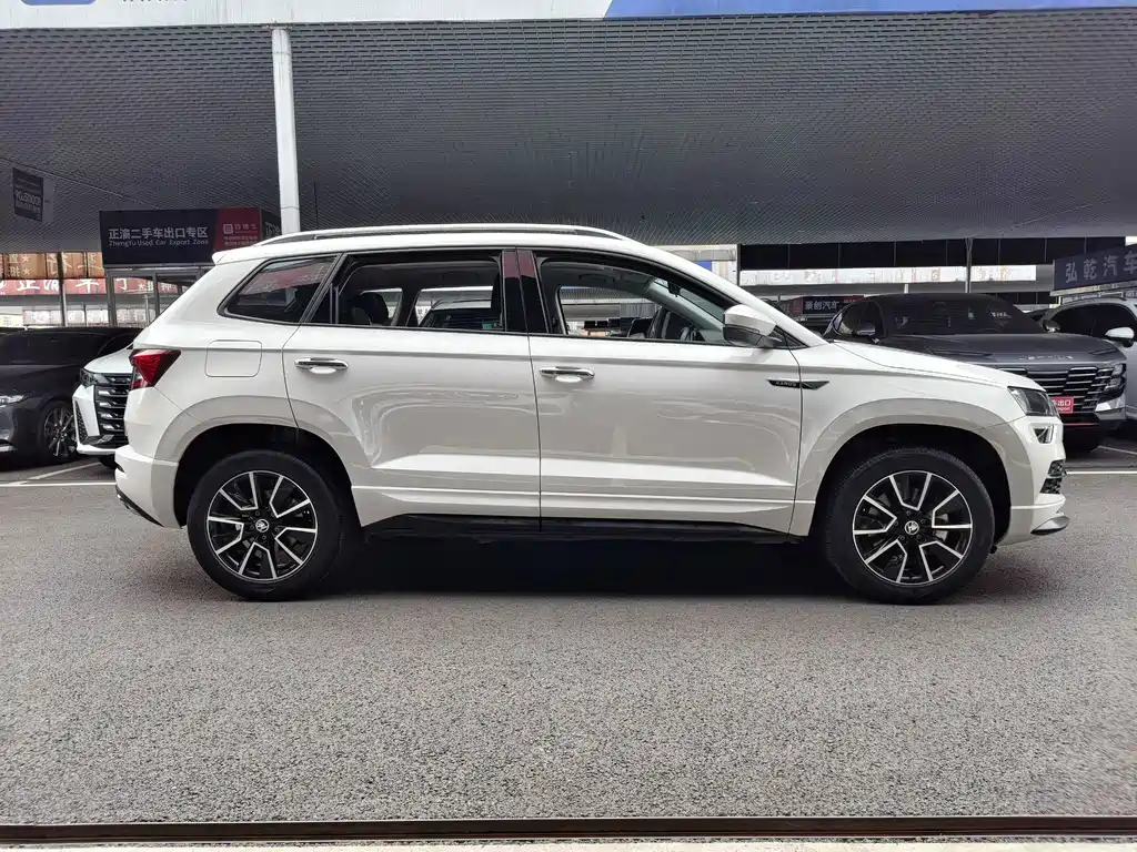 Skoda Karoq 2022 — фото 5