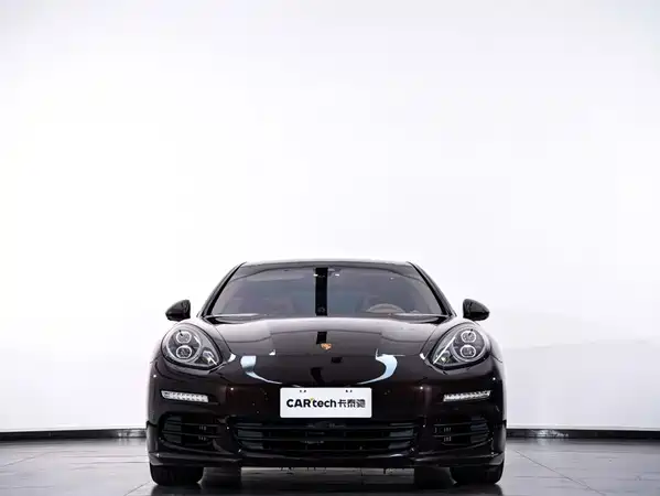 Porsche Panamera 2014